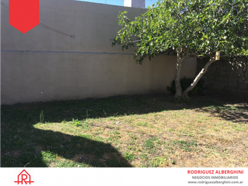 Casa a la venta! Ciudad de Balcarce (Calle 8 e/17 y 19)