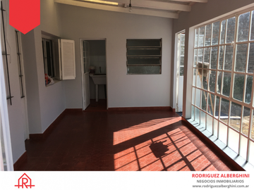 Casa a la venta! Ciudad de Balcarce (Calle 8 e/17 y 19)