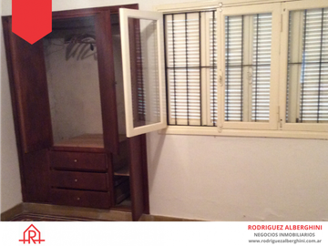 Casa a la venta! Ciudad de Balcarce (Calle 8 e/17 y 19)
