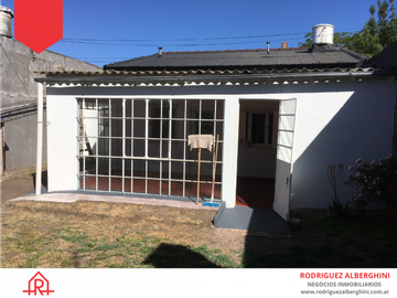 Casa a la venta! Ciudad de Balcarce (Calle 8 e/17 y 19)