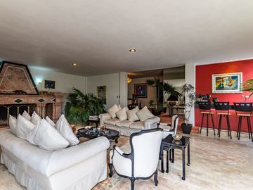 CASA EN VENTA  LOMAS  DE CHAPULTEPEC