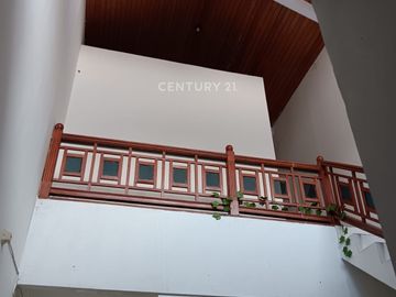Ruko Harapan Indah LT 80m Lokasi Strategis Harga Nego