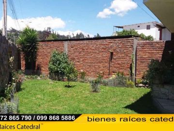 Casa de venta en Sector Ucubamba – código:13660
