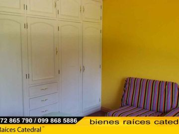Casa de venta en Sector Ucubamba – código:13660