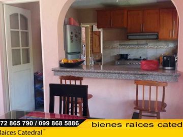 Casa de venta en Sector Ucubamba – código:13660