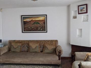 Venta hermosa casa 3 dormitorios, excelente sector, San Rafael, Los Chillos