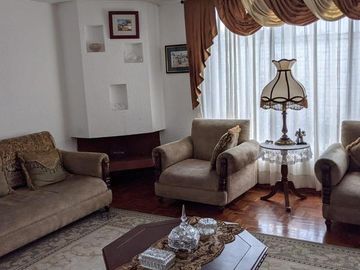 Venta hermosa casa 3 dormitorios, excelente sector, San Rafael, Los Chillos