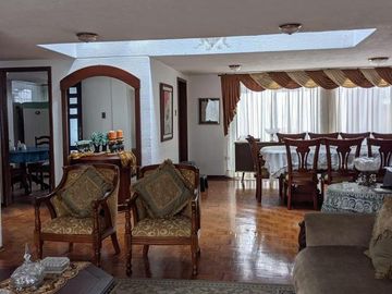 Venta hermosa casa 3 dormitorios, excelente sector, San Rafael, Los Chillos