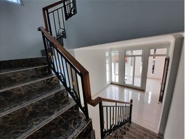 Dijual cepat rumah sisa 1 unit dan murah di area Jatiasih