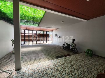 Rumah Baru Dan Tempat Usaha Fully Furnished Mojolaban