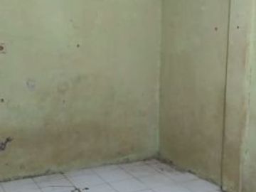 Rumah kost 2 lantai di dekat stasiun depok
