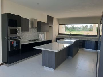 CASA EN VENTA EN COUNTRY CLUB GRAN JARDIN LEÓN GUANAJUATO