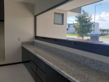 CASA EN VENTA EN COUNTRY CLUB GRAN JARDIN LEÓN GUANAJUATO