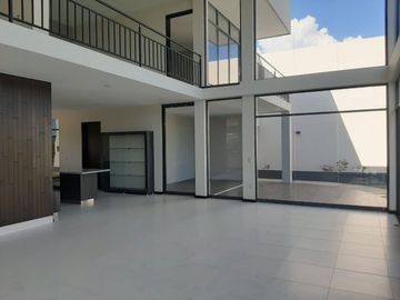 CASA EN VENTA EN COUNTRY CLUB GRAN JARDIN LEÓN GUANAJUATO