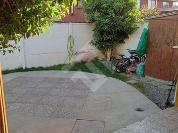 Casa en Venta en Capellan Florencio Infante / Obispo Javier Vásquez Valencia
