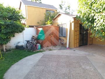 Casa en Venta en Capellan Florencio Infante / Obispo Javier Vásquez Valencia