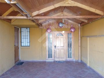 Casa en Venta en Capellan Florencio Infante / Obispo Javier Vásquez Valencia