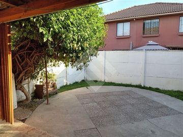 Casa en Venta en Capellan Florencio Infante / Obispo Javier Vásquez Valencia