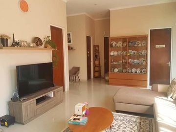 Rumah cantik cipamokolan dekat soekarno hatta, ciwastra soekarno hatta