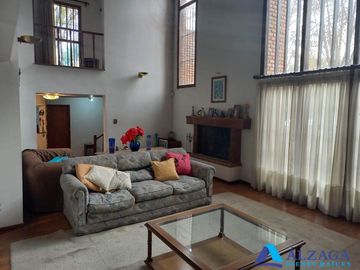 Casa en venta en Quilmes Oeste