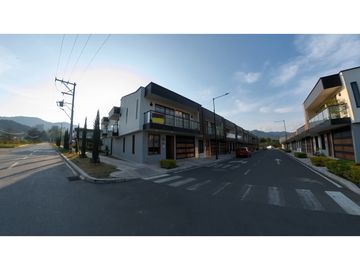 VENTA CASA 151 mts2 LA CEJA SECTOR EL TAMBO - D