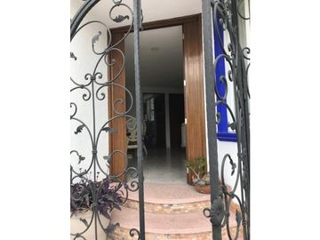 CASA EN VENTA LOMAS DEL MARMOL