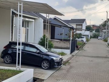 RUMAH di UJUNGBERUNG KOTA 2LANTAI dekat Arcamanik, Cijambe promo Cicilan Aman Sampai 8 Tahun