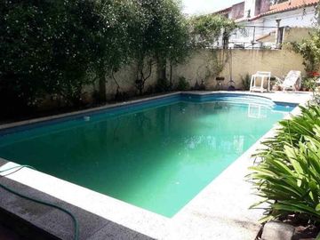 Chalet en venta en Parque Quirno