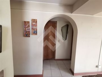 Departamento excelente ubicación barrio el Golf. Living Com...