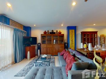 2 Bedroom Condo for sale at Convention Condominium