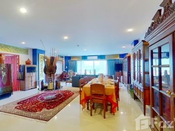 2 Bedroom Condo for sale at Convention Condominium