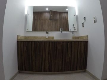 Casa en Lomas de Juriquilla con jardín J2