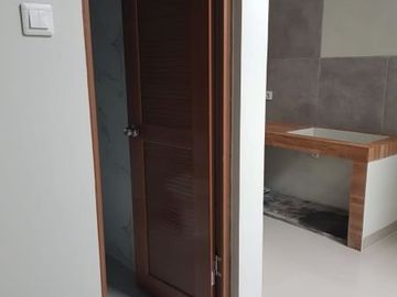 DIJUAL RUMAH MINIMALIS MURAH SEMI FURNSIH DI KENCANA LOKA BSD