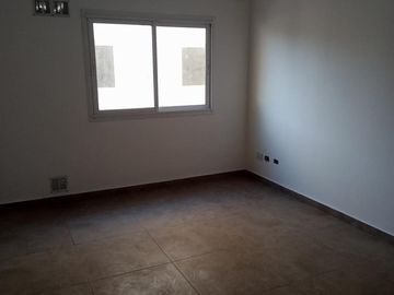 Departamento en venta  de dos ambientes en Haedo Norte