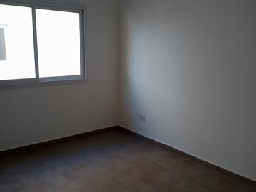 Departamento en venta  de dos ambientes en Haedo Norte