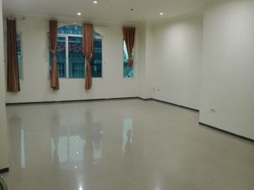 DIJUAL : Ruko gandeng 6 harga miring di Lippo Karawaci, Tangerang