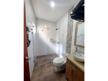 SE VENDE CASA EN BARRIO BUENAVISTA DE MONTERA