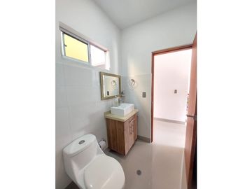 SE VENDE CASA EN BARRIO BUENAVISTA DE MONTERA