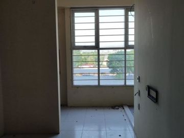 Apt. Dian regency Semi Furnish Murah banget
