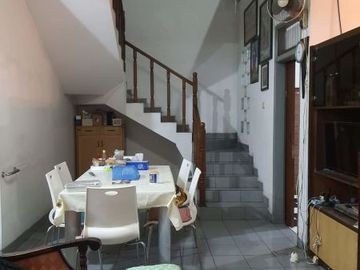 Rumah Kokoh 2 Lantai Terawat Apik Siap Huni Komplek Sanggar Hurip Margacinta Buahbatu Bandung