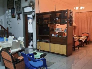Rumah Kokoh 2 Lantai Terawat Apik Siap Huni Komplek Sanggar Hurip Margacinta Buahbatu Bandung