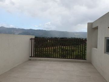 House and Lot for sale in Filinvest 2 Batasan Hills Quezon City
