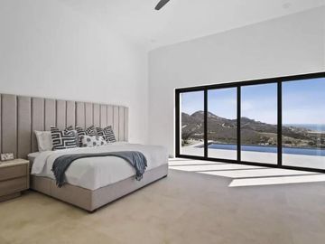 Casa con vista al mar,  7 recamaras, alberca privada, spa, terraza