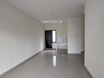Last Unit Siap Huni Cluster Taman Sari Kota Harapan Indah