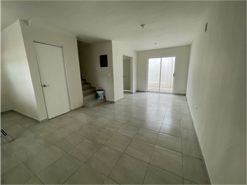 CASA EN VENTA  NUEVA  A  ESTRENAR  ZONA NORTE MONTERREY