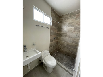 CASA EN VENTA  NUEVA  A  ESTRENAR  ZONA NORTE MONTERREY