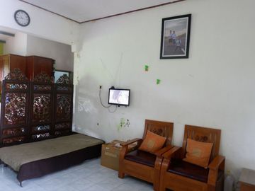 DIJUAL RUMAH LOKASI STRATEGIS DENGAN 3 KAMAR TIDUR