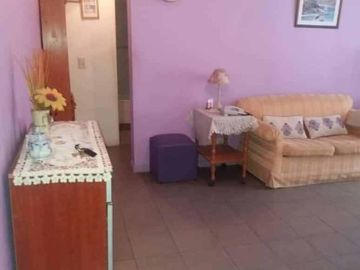 VENTA HERMOSO DEPARTAMENTO DE 2 AMBIENTES EN VERSALLES