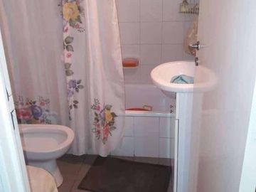 VENTA HERMOSO DEPARTAMENTO DE 2 AMBIENTES EN VERSALLES
