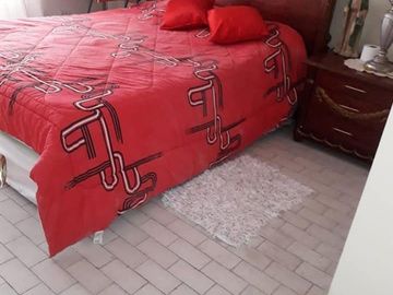 Venta de casa dos pisos SANTA CECILIA - LOS CEIBOS